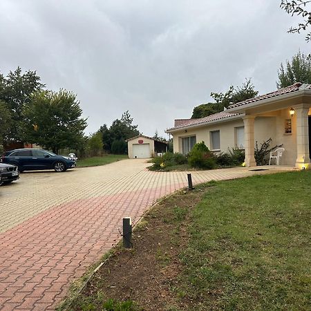 מונטובן Appartement Prive Dans Villa מראה חיצוני תמונה