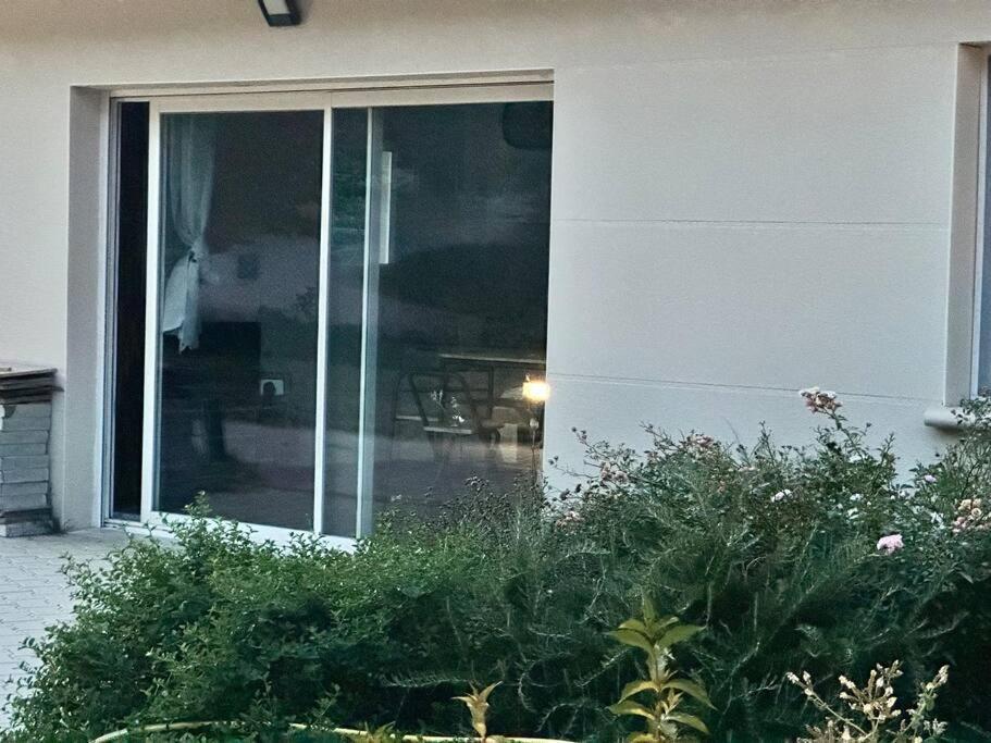 מונטובן Appartement Prive Dans Villa מראה חיצוני תמונה