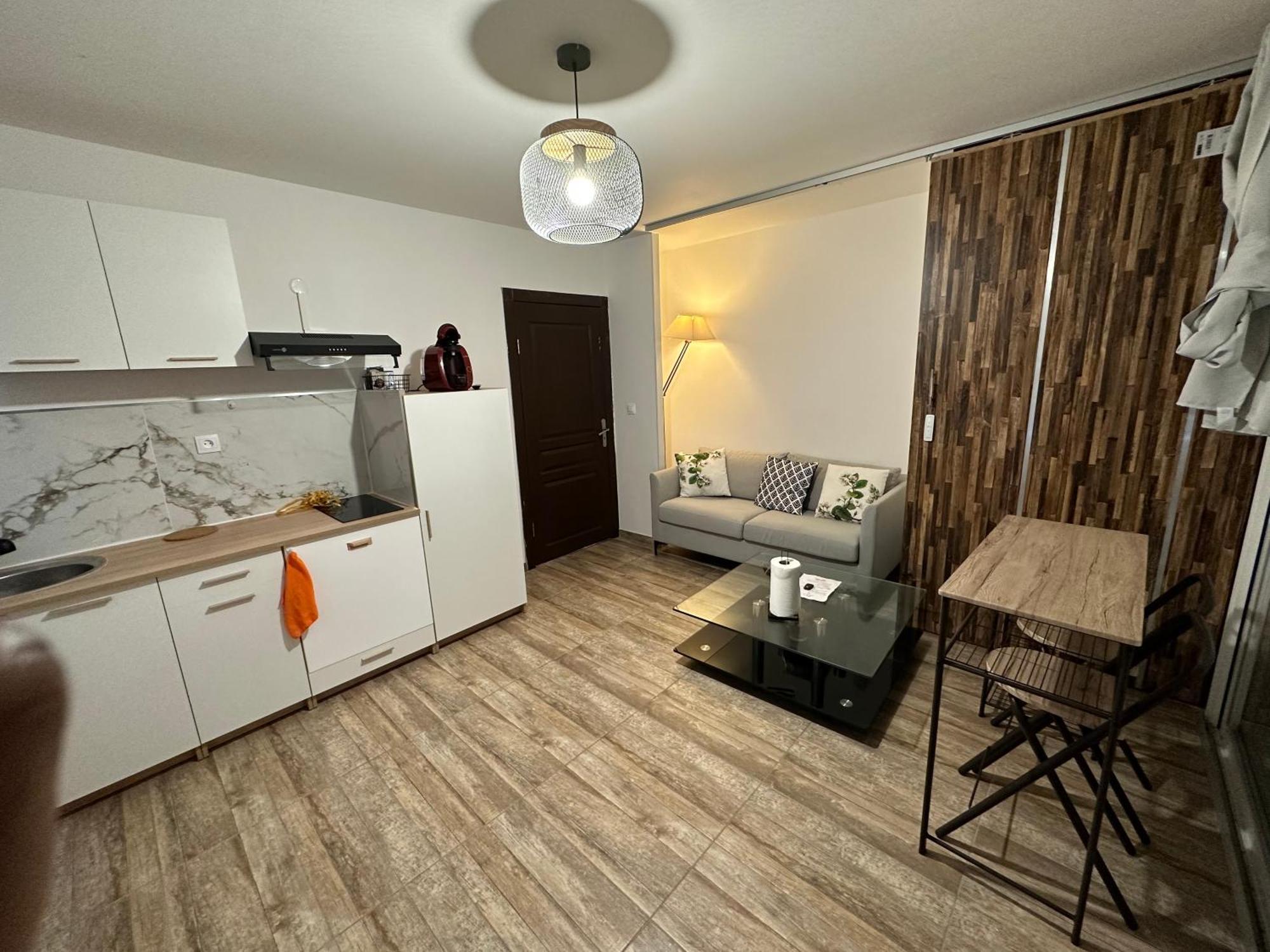 מונטובן Appartement Prive Dans Villa מראה חיצוני תמונה